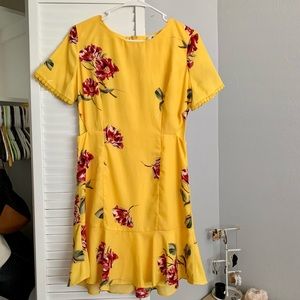Socialite Cap Sleeve Tea Dress. Yellow floral. Med